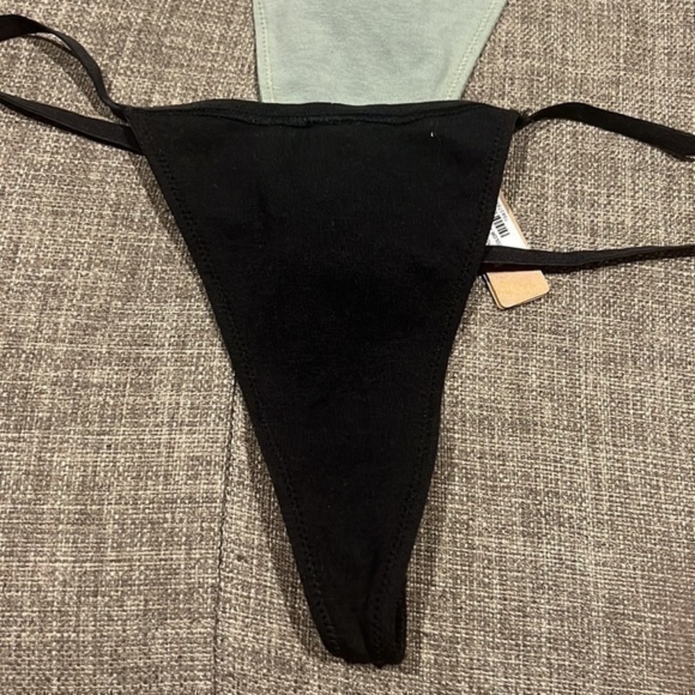 Skims Cotton Jersey T-String Thong - Picture 2 of 3